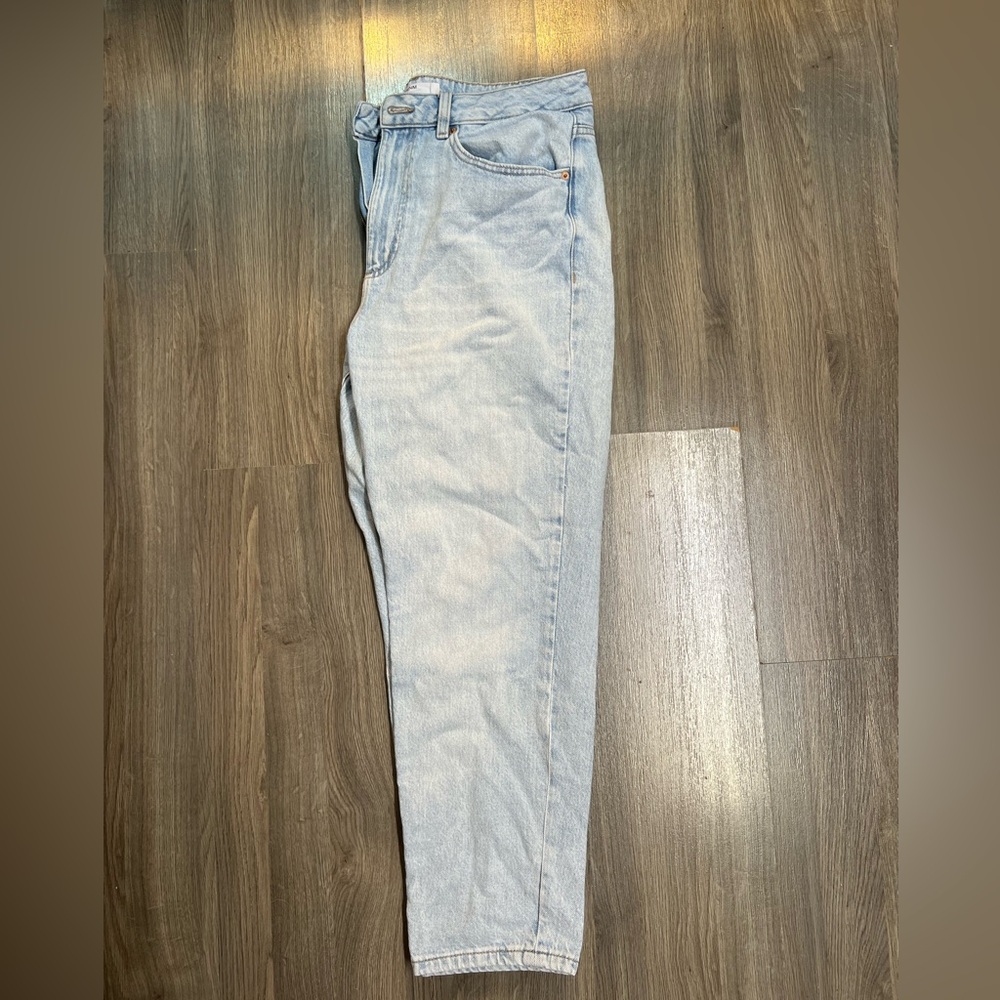 Garage Mom Jeans - Picture 4 of 4